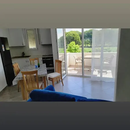 Apartamento Shtjefen Xherahu *